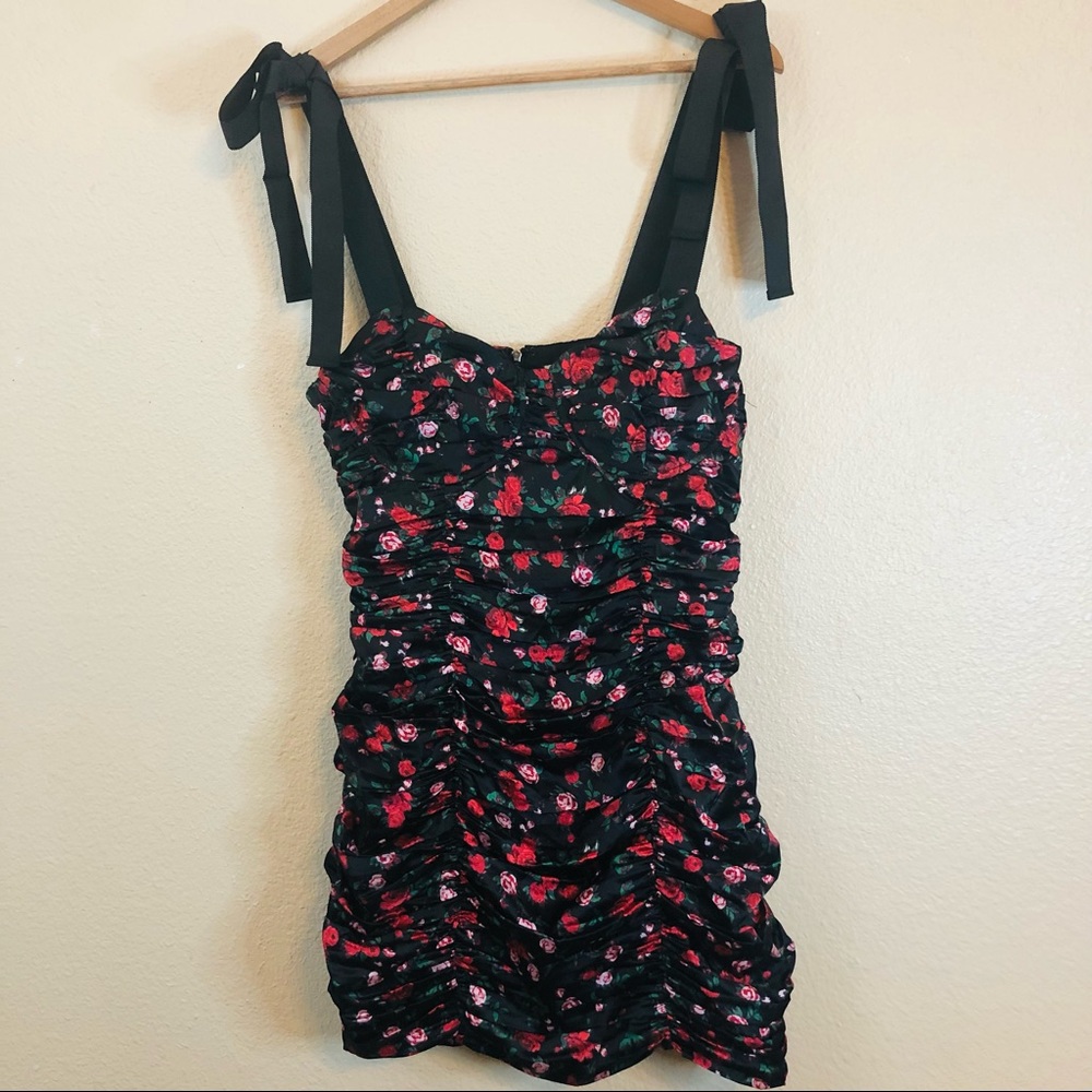 Et clet ribbon straps floral ruched dress
